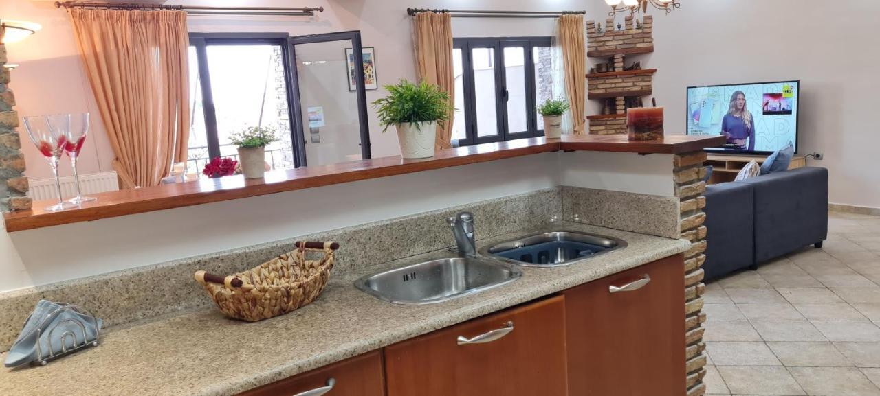 'The Seagull' Traditional Cottage Νέα Μάκρη Εξωτερικό φωτογραφία